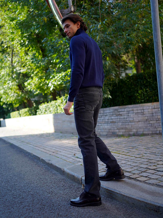 джинсы мужские