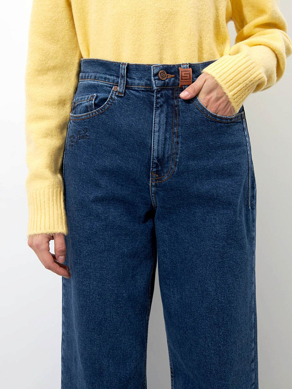 джинсы женские