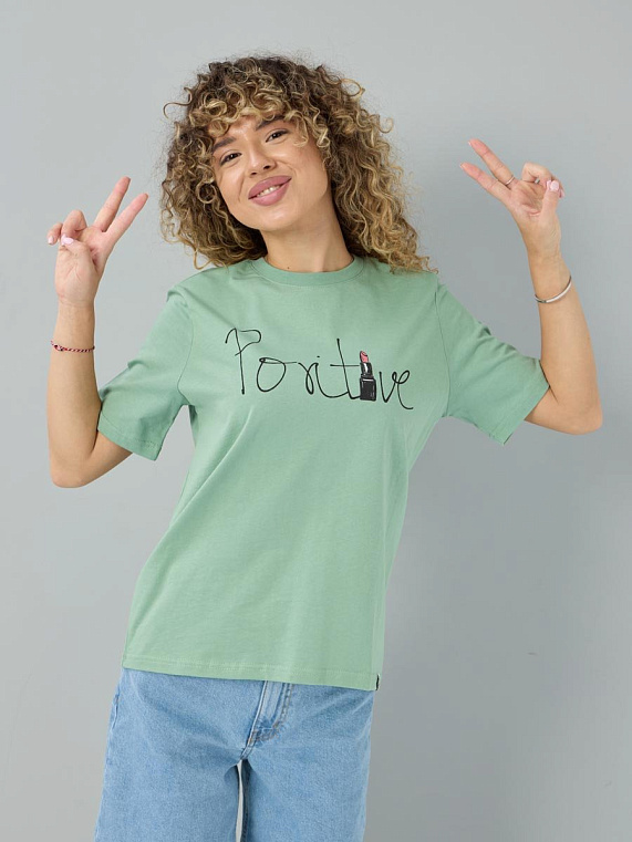 футболка женская