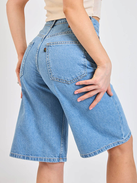 шорты женские