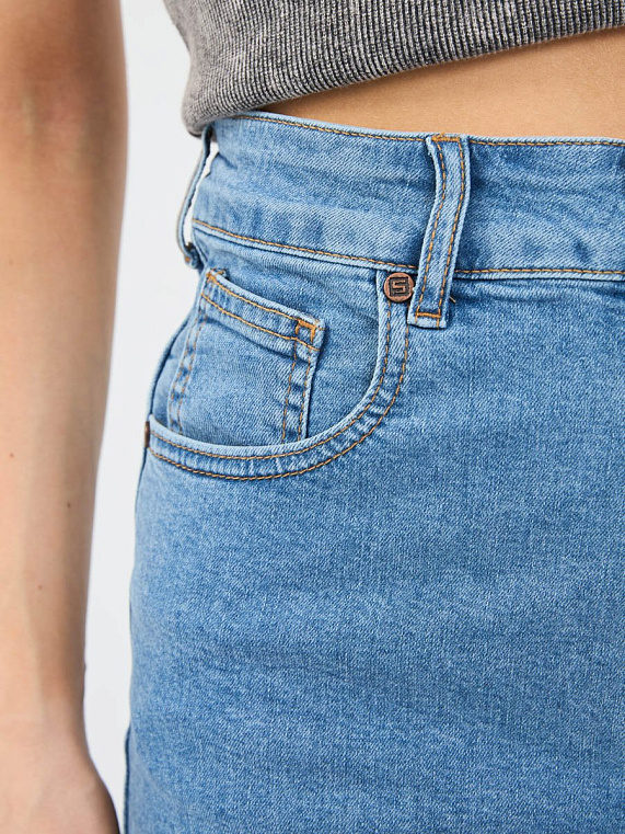 шорты женские