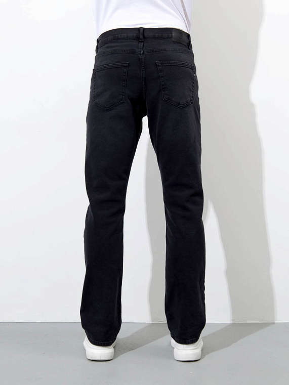 джинсы мужские