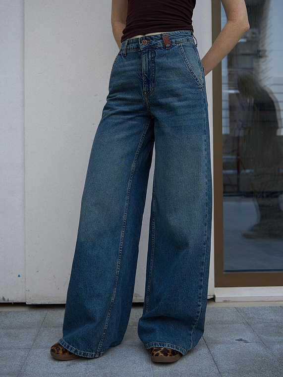 джинсы женские