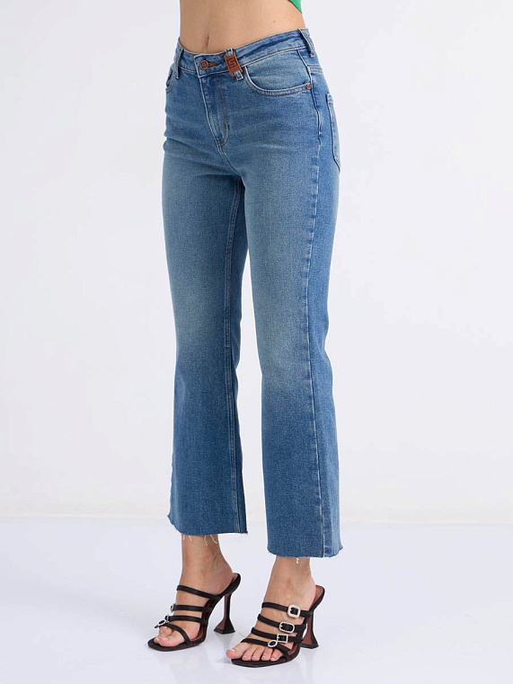 джинсы женские