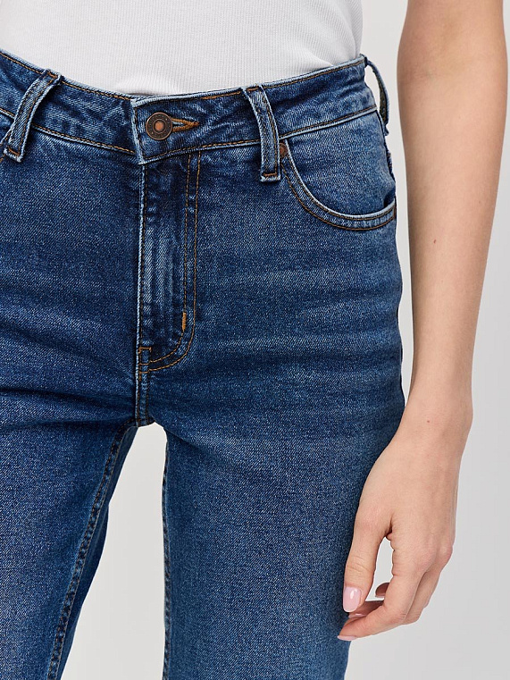 джинсы женские