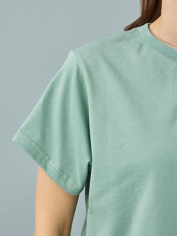 футболка женская