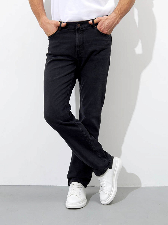 джинсы мужские