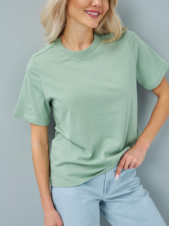 футболка женская