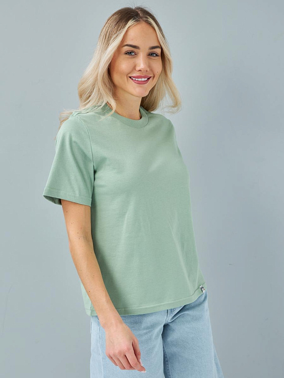 футболка женская