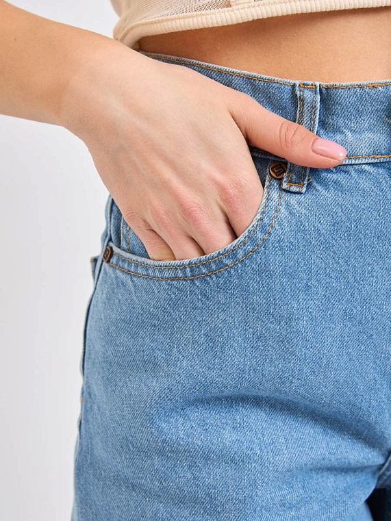 шорты женские