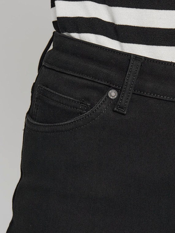 джинсы женские