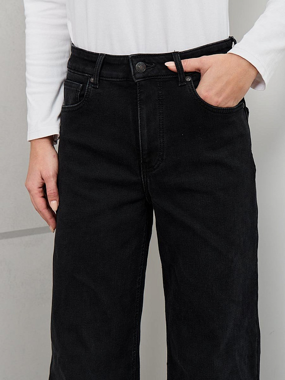 джинсы женские