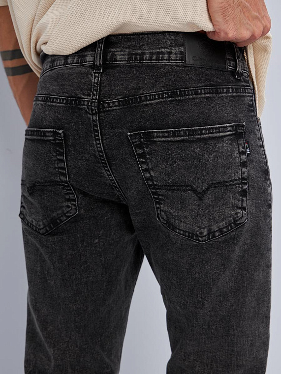 джинсы мужские